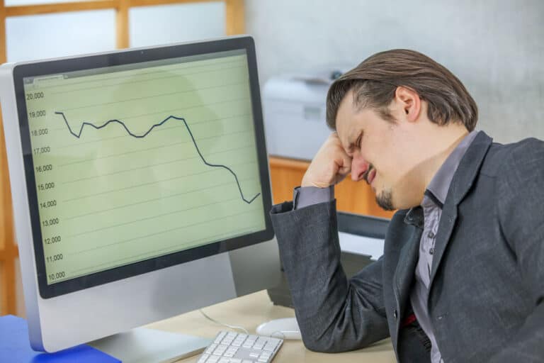 מה עושים כאשר שוק ההון יורד
